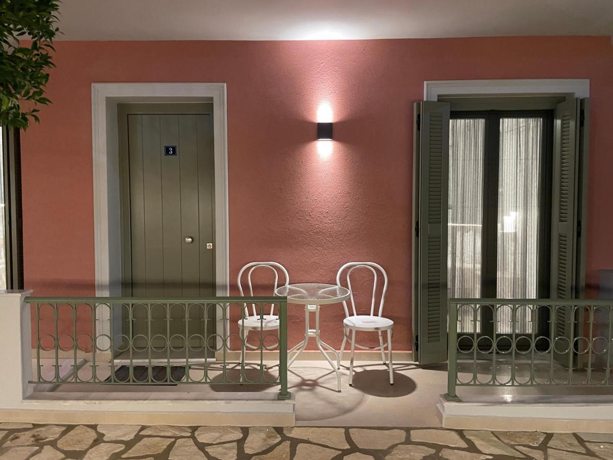 Anax Apartments Parga Exterior photo