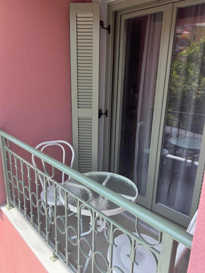 Anax Apartments Parga Exterior photo